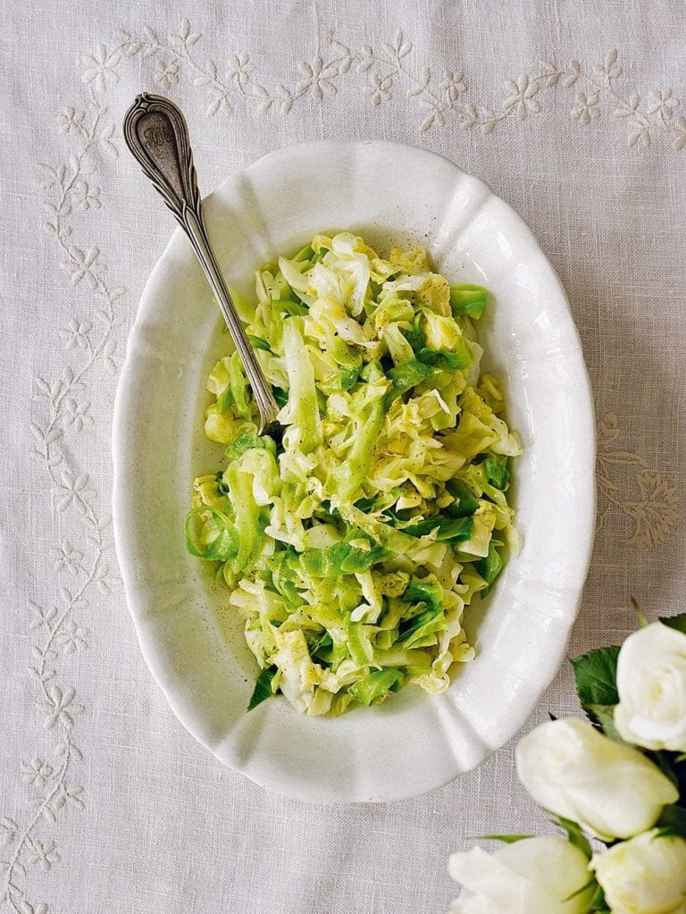 Sautéed cabbage with nutmeg