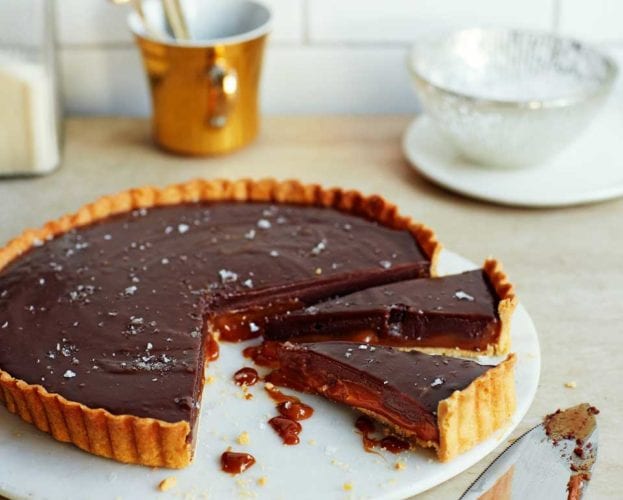 Salted chocolate and dulce de leche tart