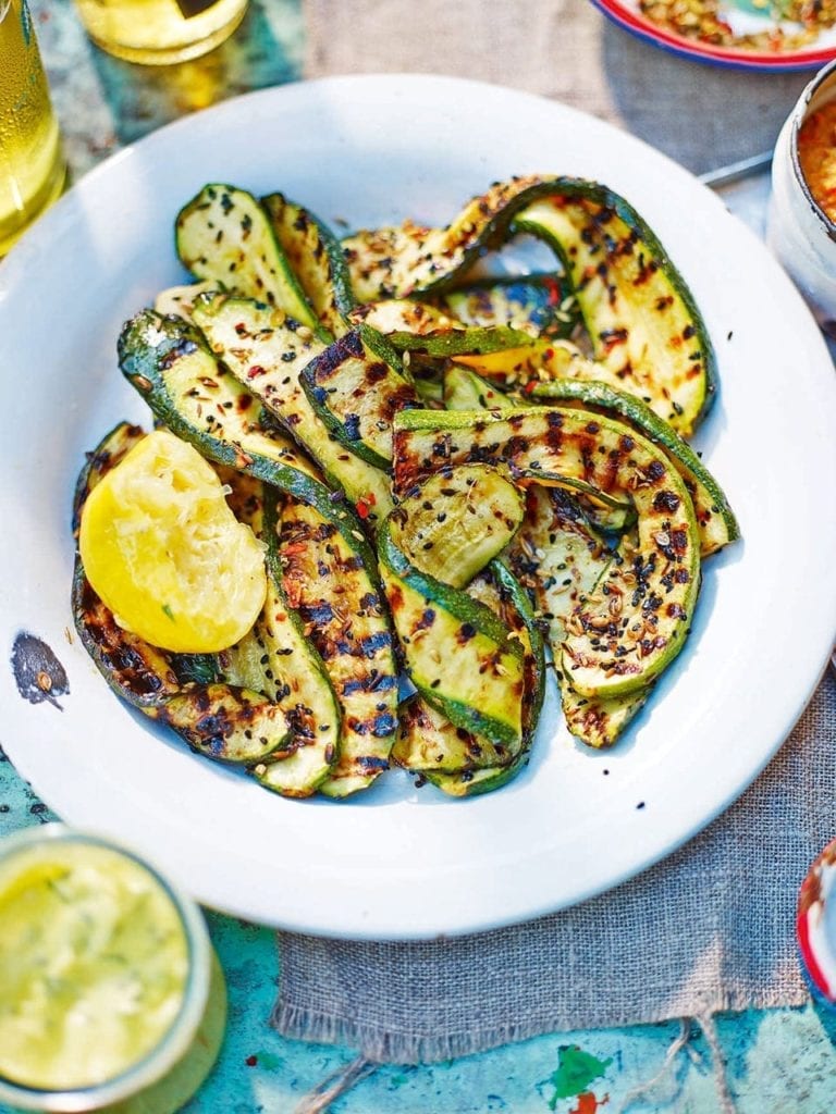 Spiced courgettes with curried yogurt