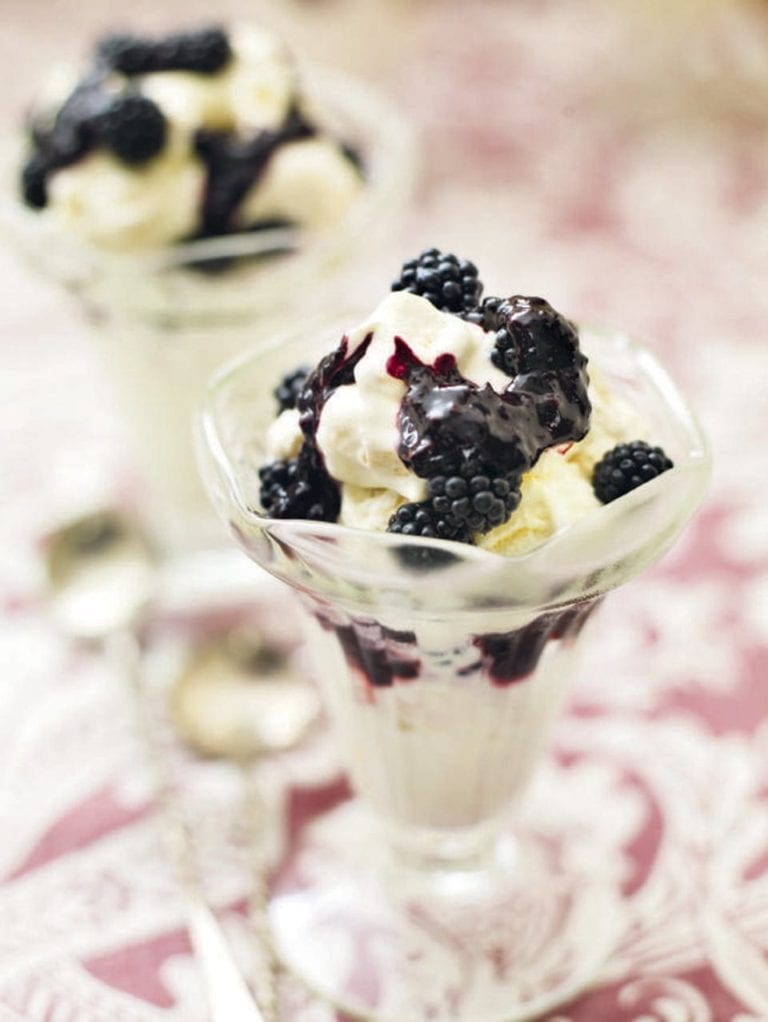 Blackberry and hazelnut meringue ice cream sundaes