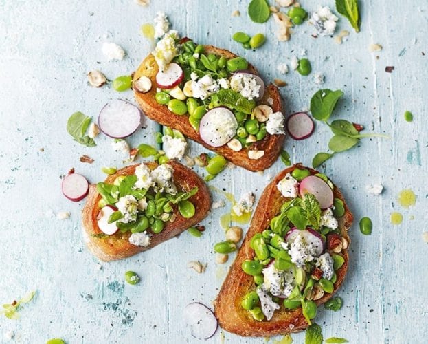 Cannellini beans and rosemary on bruschetta