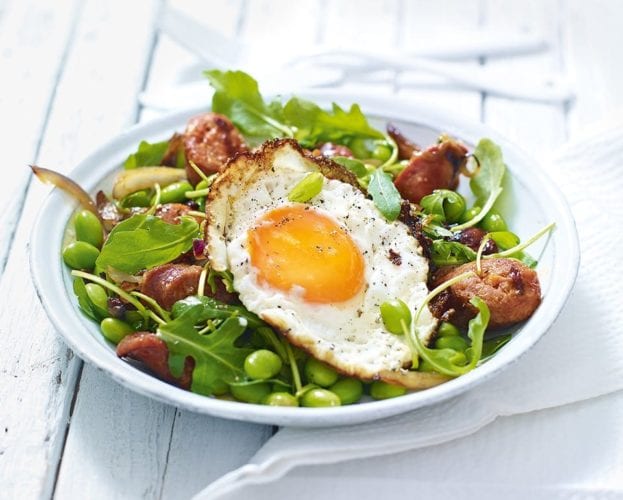 Pan-fried broccoli with chorizo, new potatoes and eggs