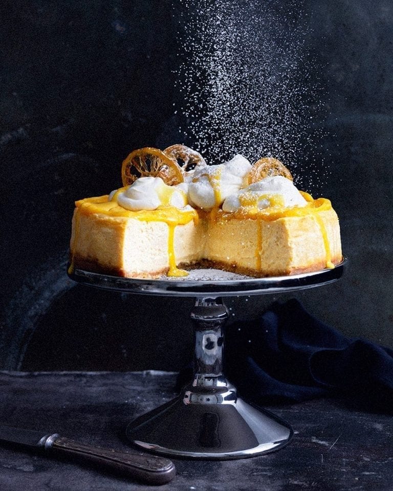 Lemon curd cheesecake