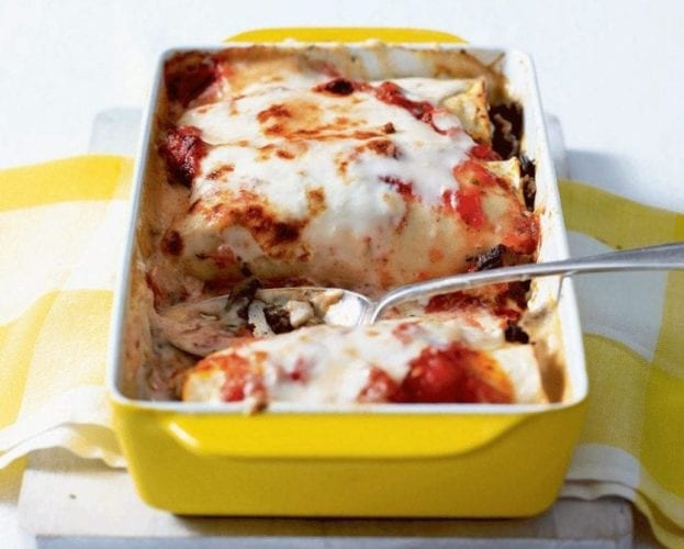 Cannelloni filled with swiss chard