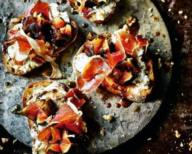 Pan-fried figs, serrano ham, cream cheese and walnuts on toast