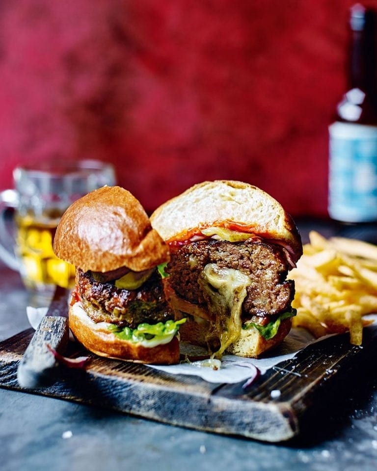 Meltinthemiddle mozzarella beef burgers recipe delicious. magazine