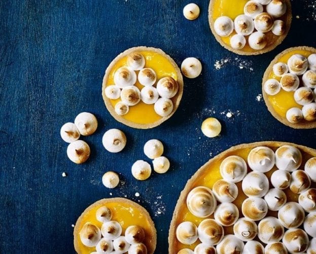 Lemon curd meringue tarts