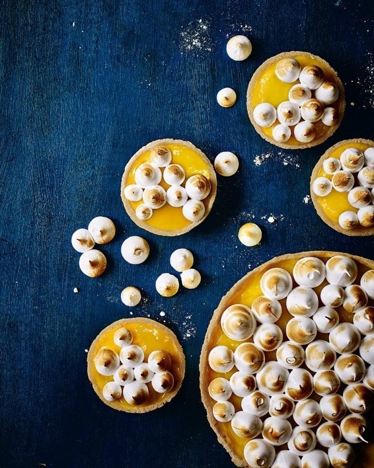 Lemon curd meringue tarts