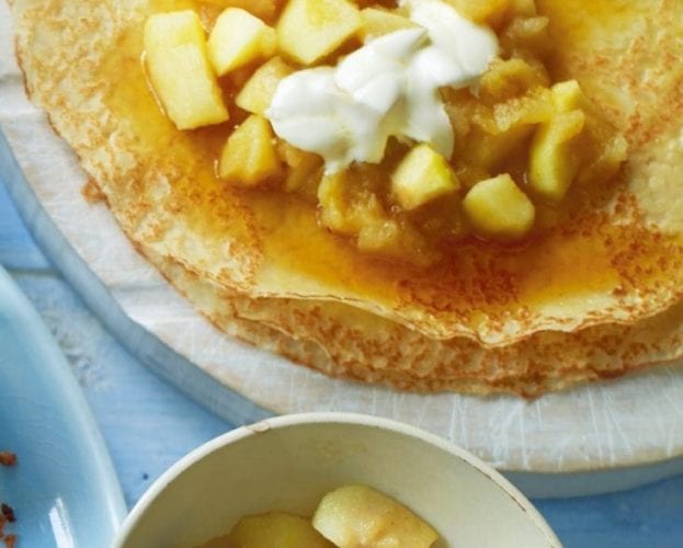 Pancakes with spiced apple compote