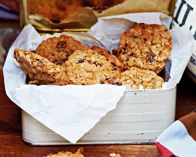 oatmeal-raisin-cookies
