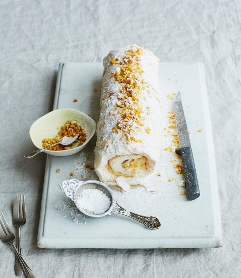 Marmalade pavlova roulade