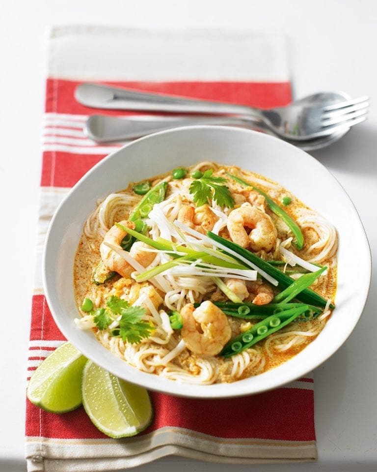 Cheat’s prawn laksa