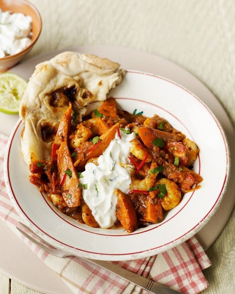 Cheat’s prawn balti