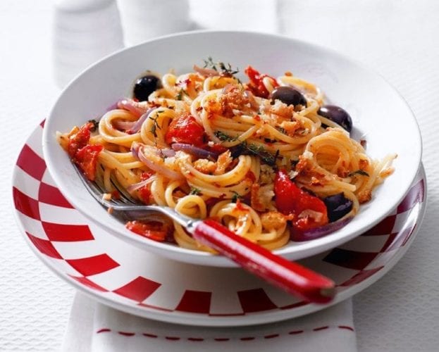 Cheat’s spaghetti puttanesca
