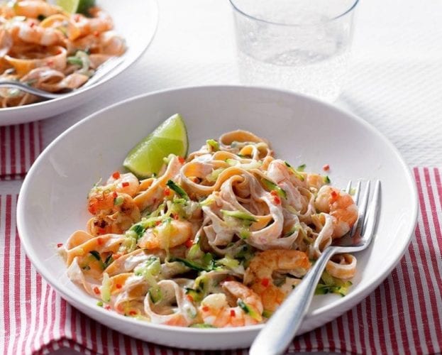 Chilli tomato and prawn pasta