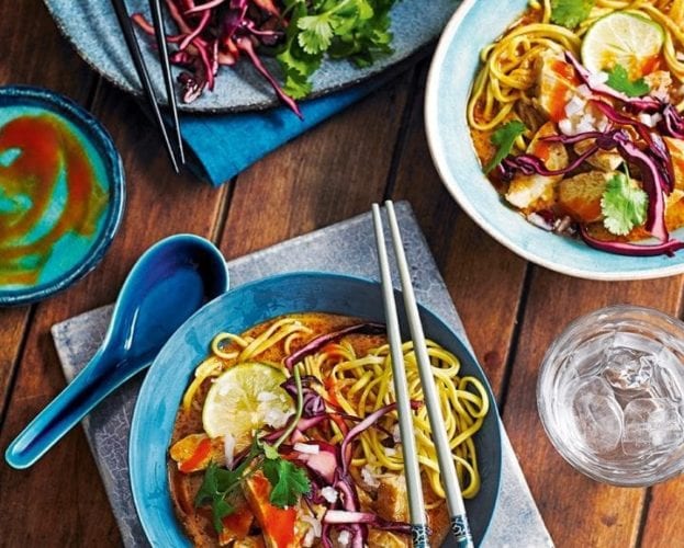 Khao soi with chicken