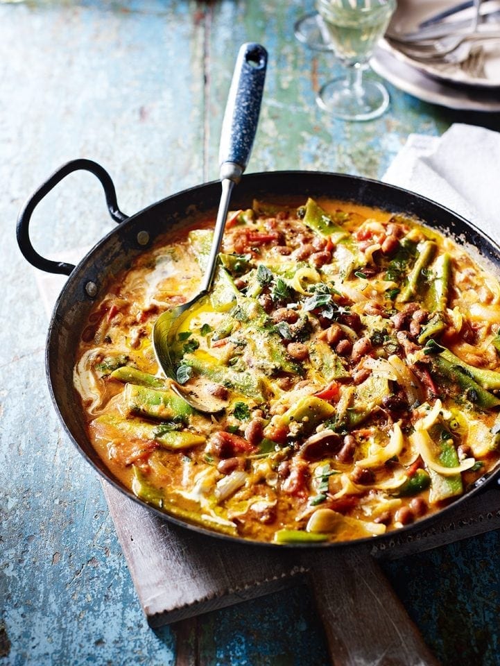 Borlotti and runner beans with sage, tomato and garlic