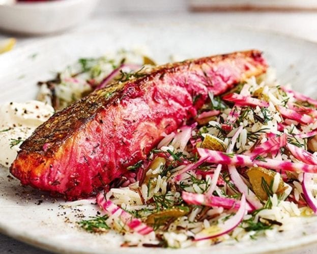 Rice salad for picnics
