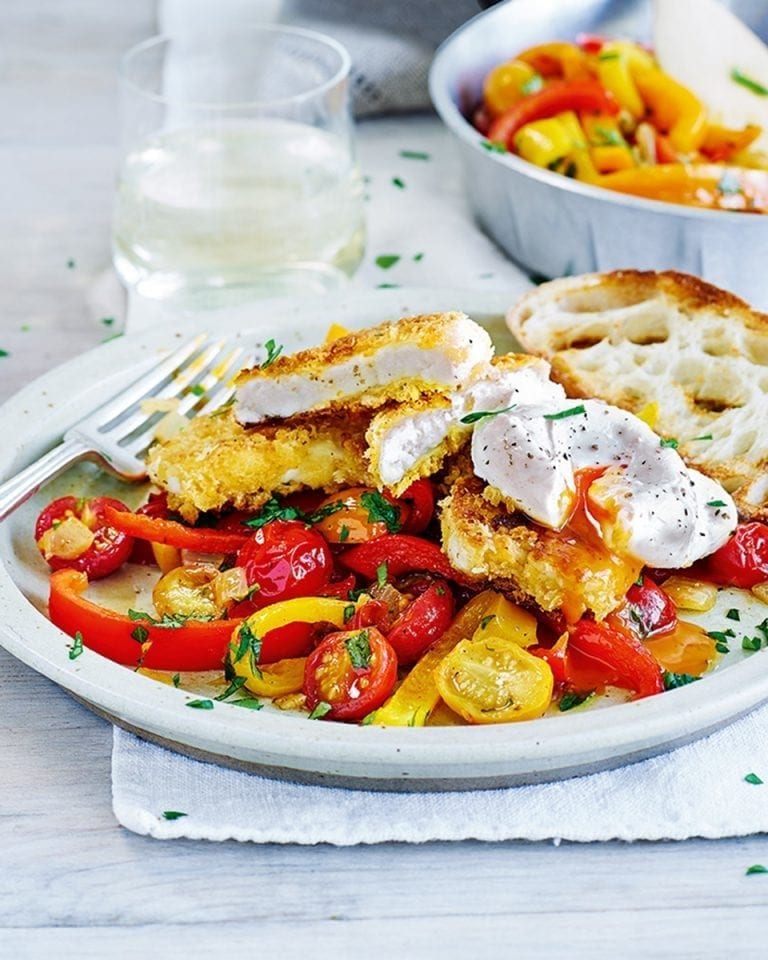 Crispy halloumi with spicy pepper and tomato salsa