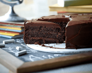 Bruce Bogtrotter chocolate cake image