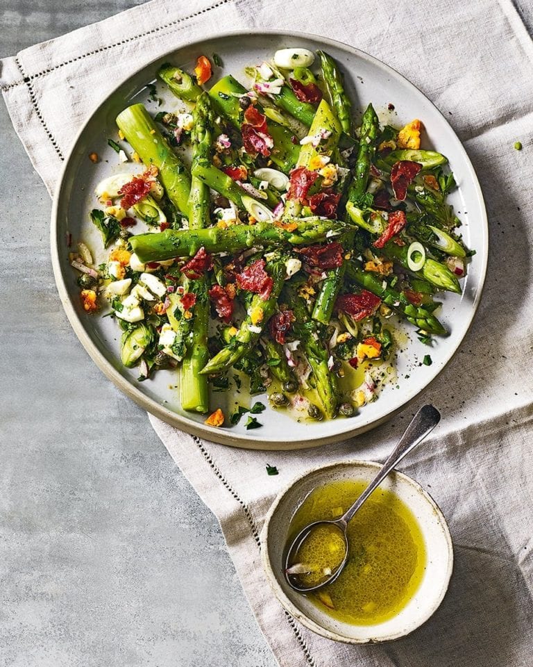 Steamed asparagus and egg mimosa salad