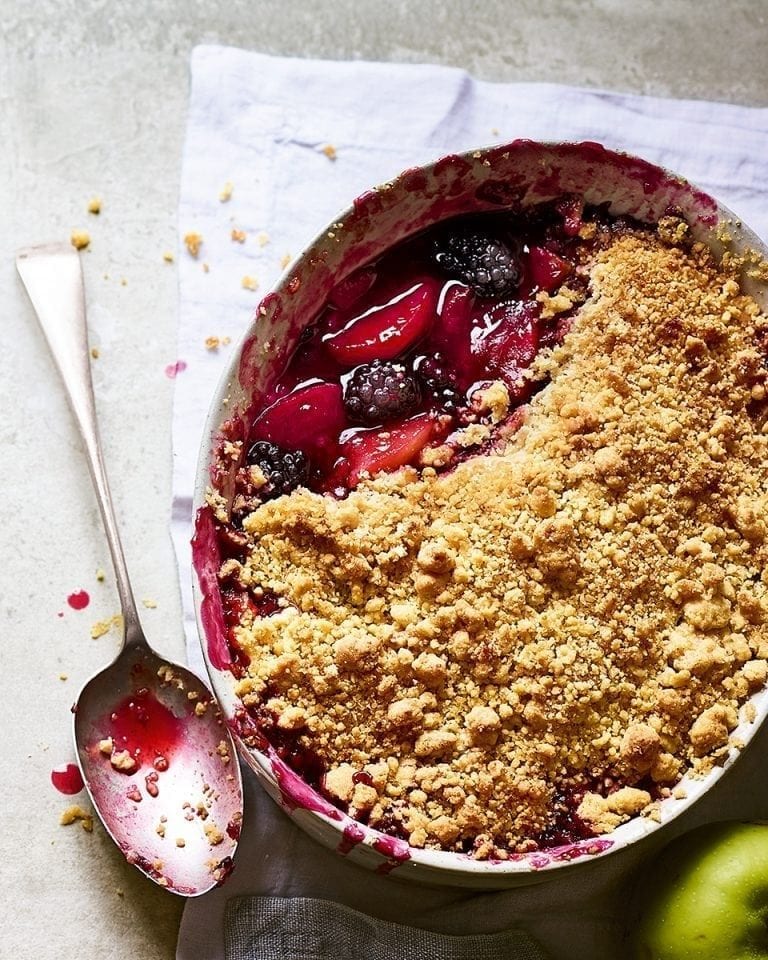 Blackberry and apple crumble – video