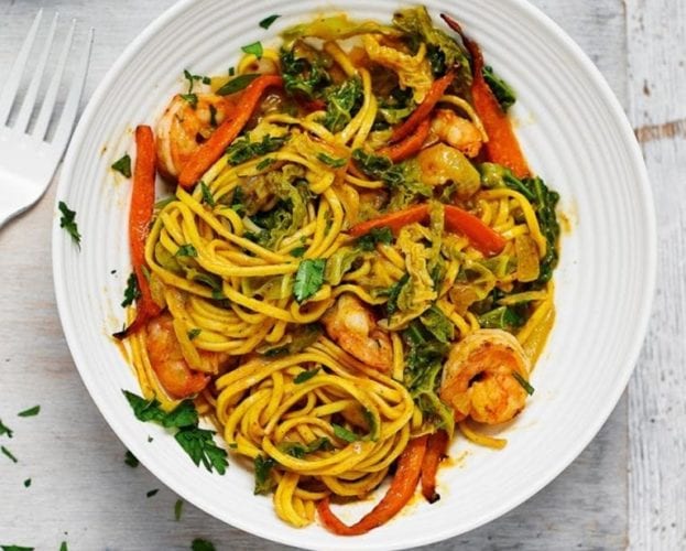 Quick chilli chicken noodles with peanuts
