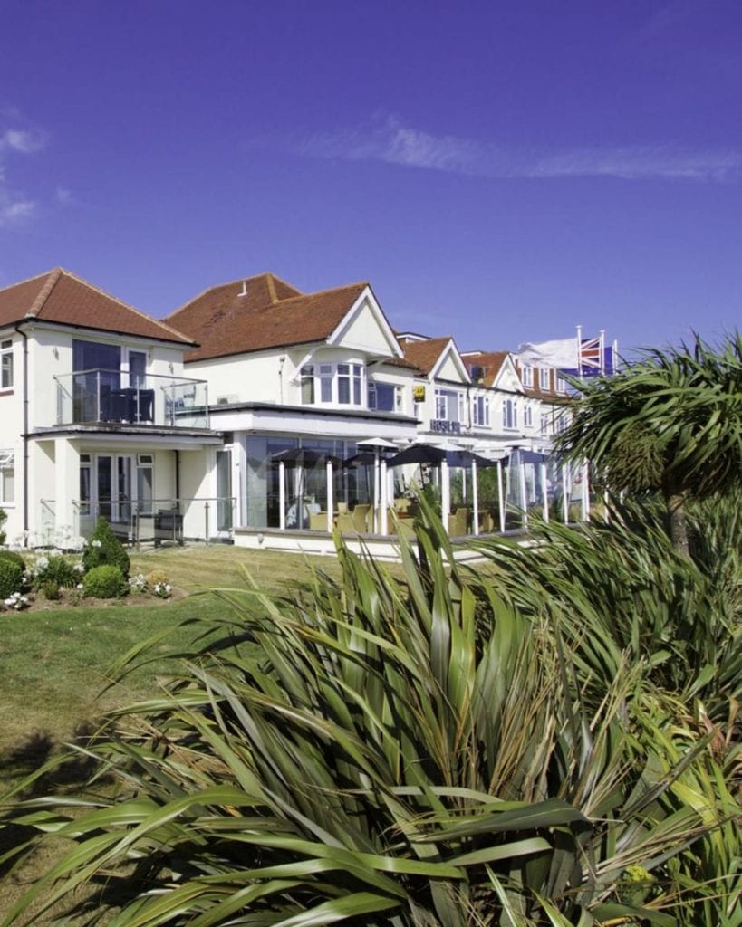 Image of Roslin beach hotel exterior