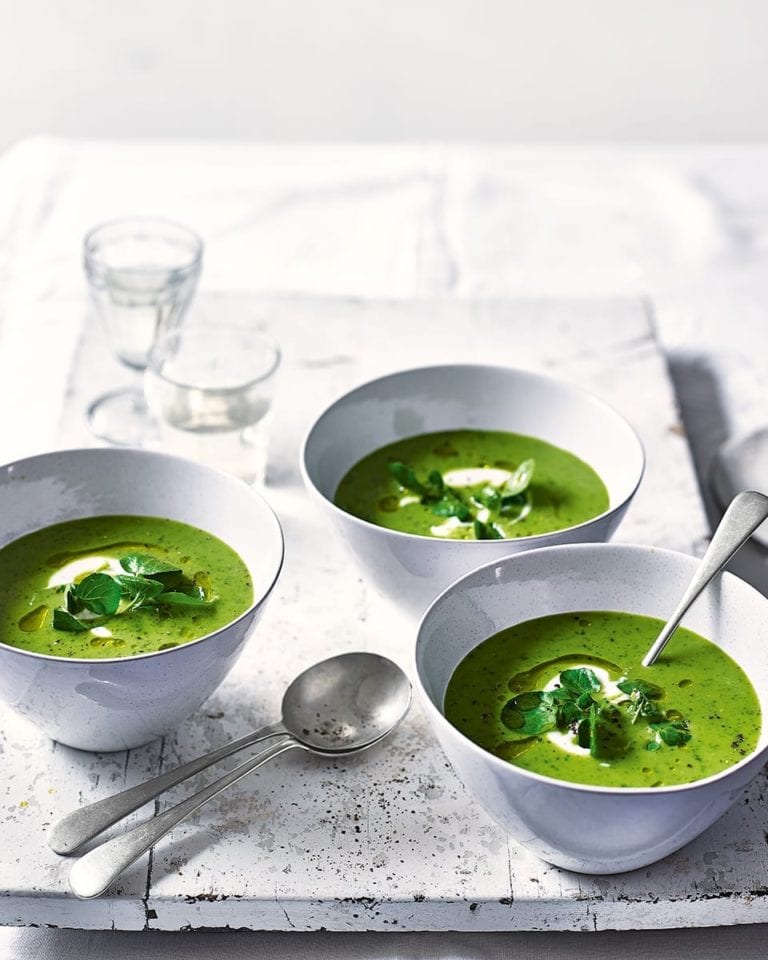 Chilled pea soup