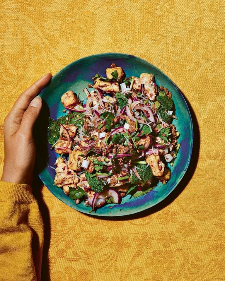 Tofu larb salad