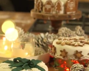 Three stunning ways to decorate your Christmas cake