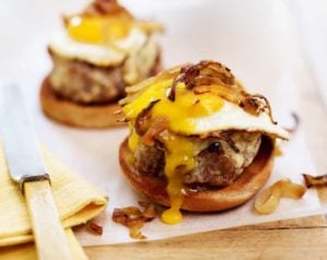 Sausage and egg muffin video