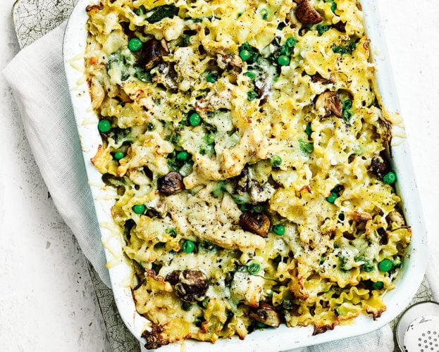 Chicken and mushroom pasta bake