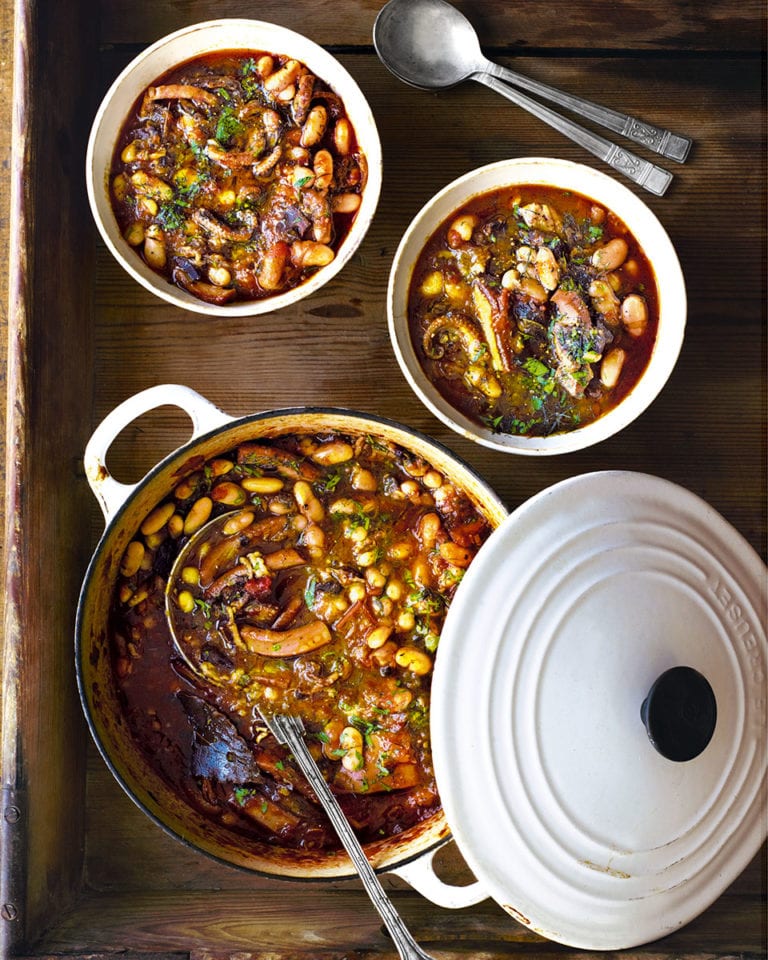 Slow-cooked squid with white beans, bacon and lemon