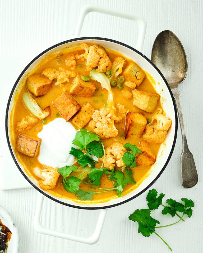 Tofu and cauliflower curry