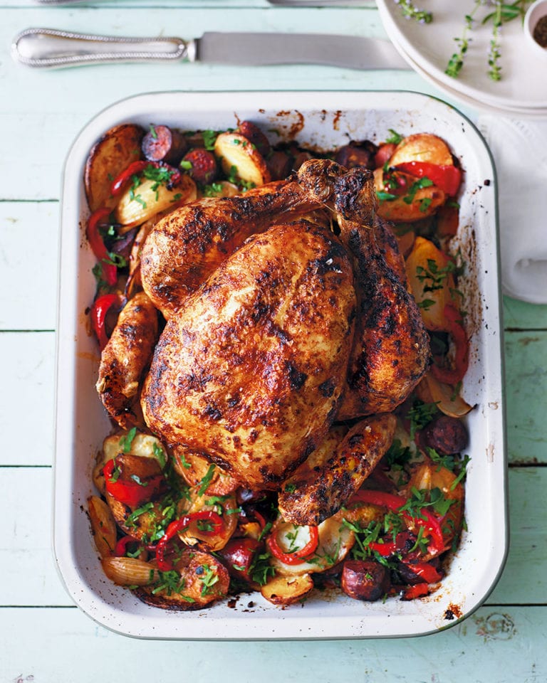 Paprika-roast chicken with potatoes and peppers