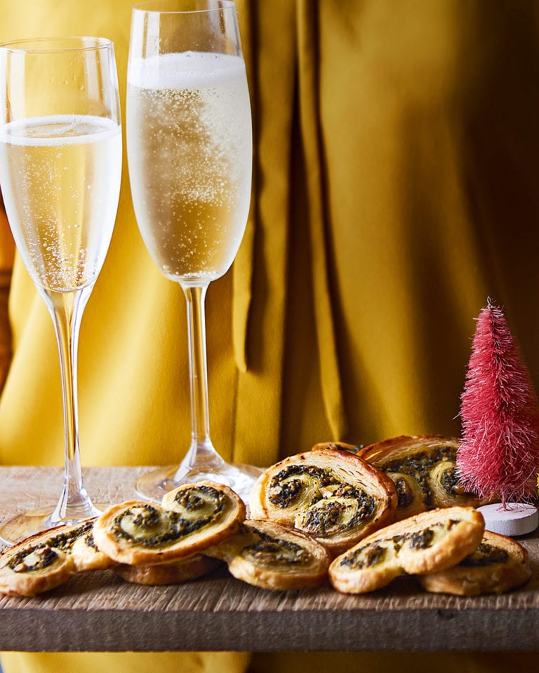 Spinach and pine nut palmiers