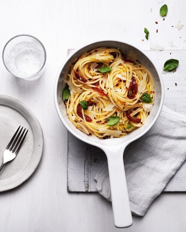 844342-1-eng-GB_onepanspaghetti