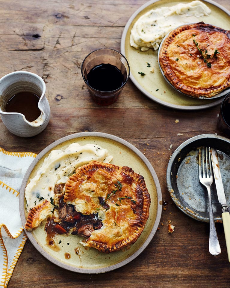 Beef bourguignon pies