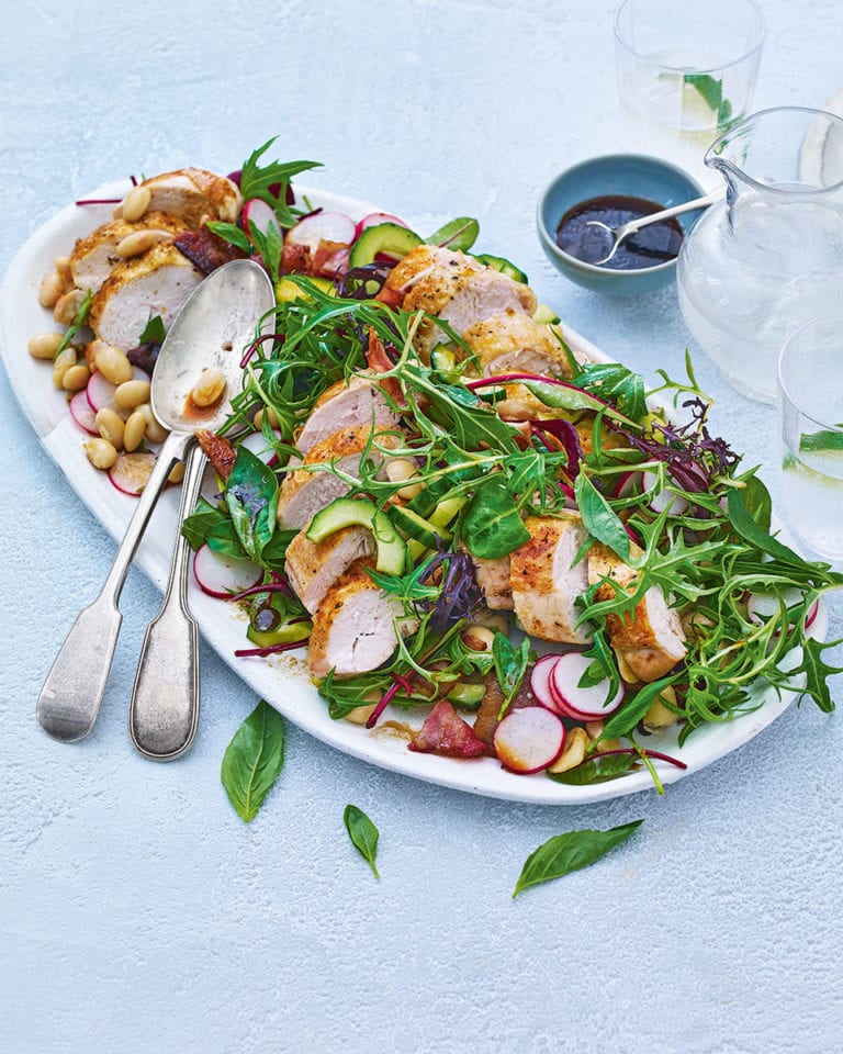 Smoky chicken and bacon salad with cannellini beans
