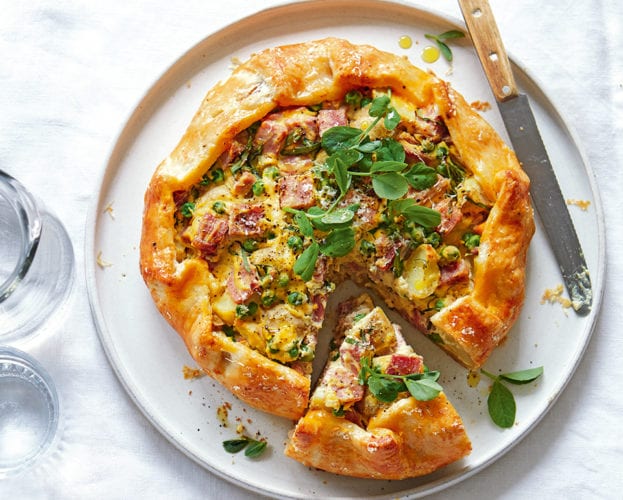 Rustic ham, potato and pea pie