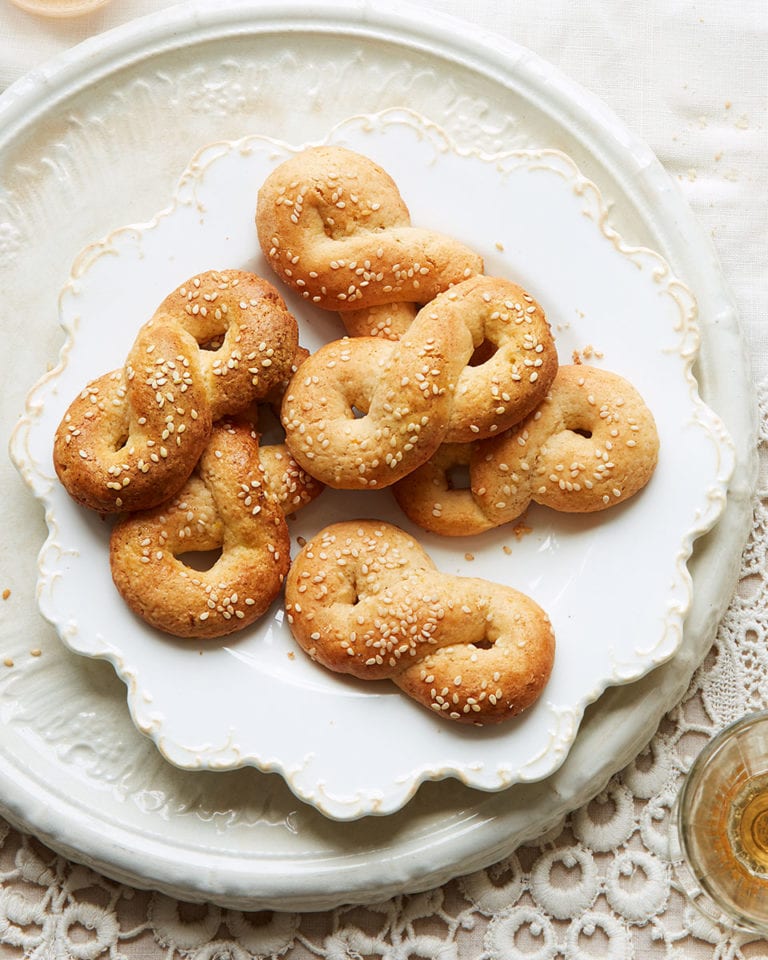 Ottijiet (Maltese spice biscuits)