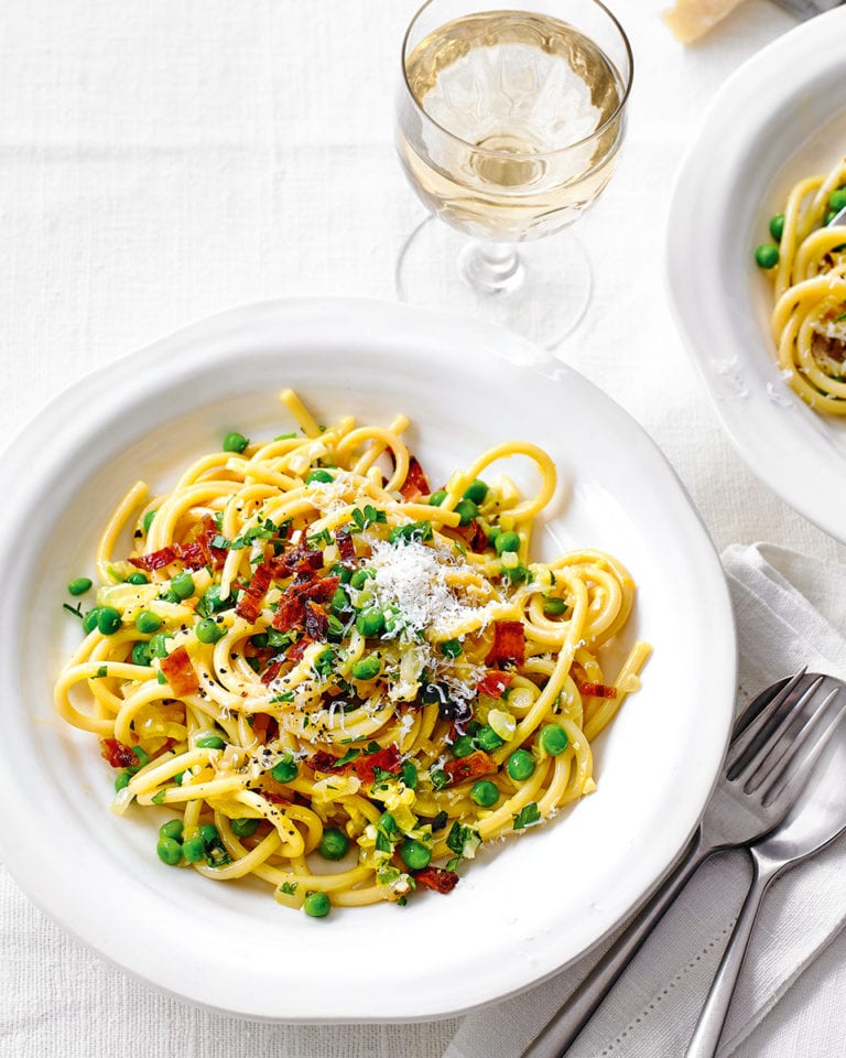 Pea and pancetta carbonara