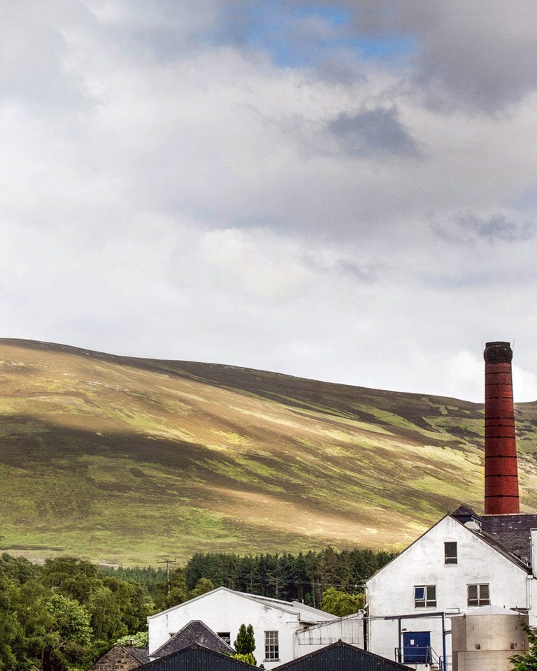 This gin distillery in the Scottish highlands is the perfect place to switch off (and drink gin)