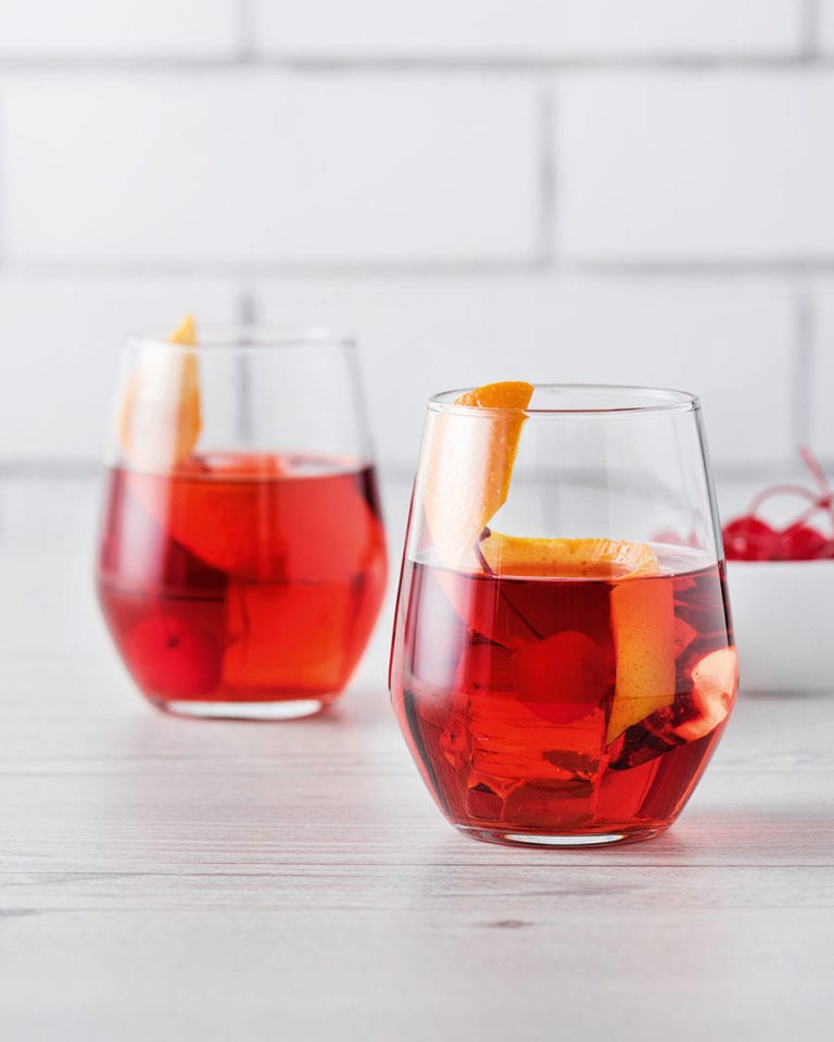 Classic negroni cocktail