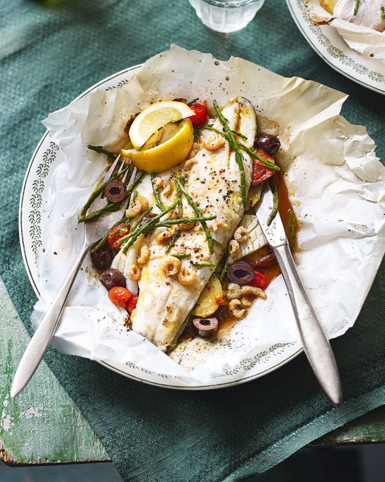 Fish baked en papillote