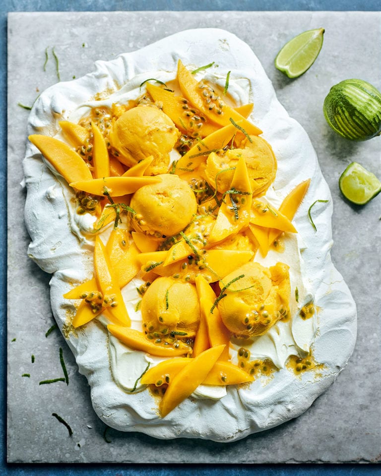 Vegan coconut and mango pavlova