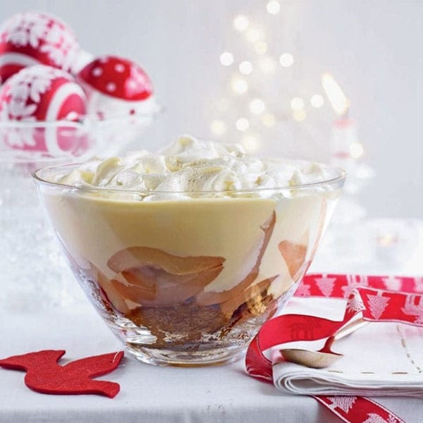 Eggnog trifle