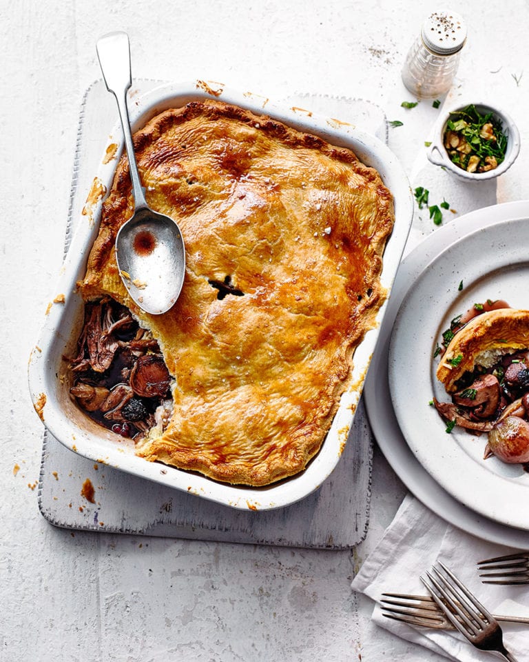 Coq au vin pie