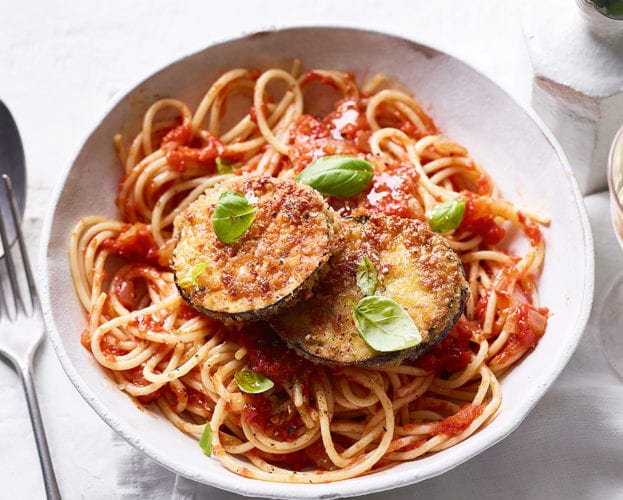 Aubergine milanese with spaghetti